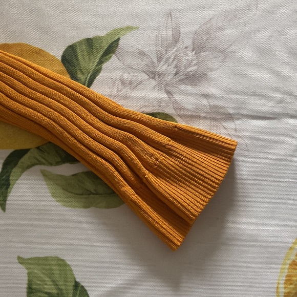 Jones New York - rayon/nylon sweater in great condition. - Picture 2 of 7